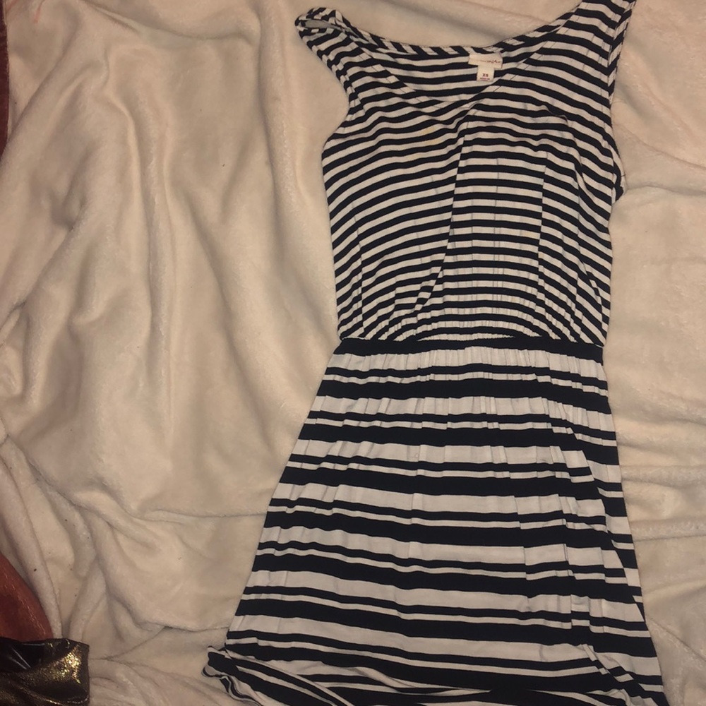 Short Loose Dress.